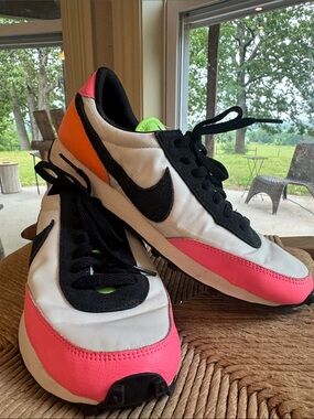 Nike Daybreak Sneakers with Hot Pink, Black & Orange Accents